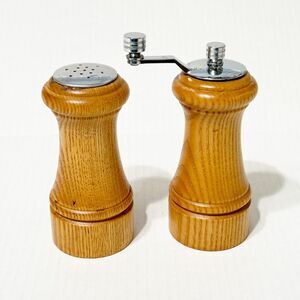 Mr. Dudley Salt Shaker & Pepper Mill Wood Shakers Grinder 5" Tall Home Decor